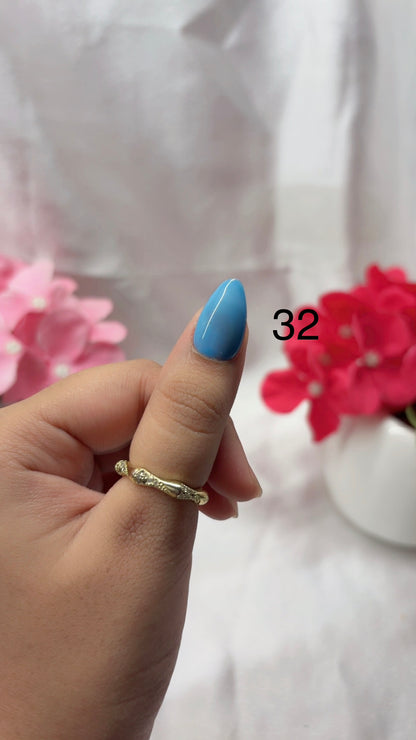 Solid Colour Nails