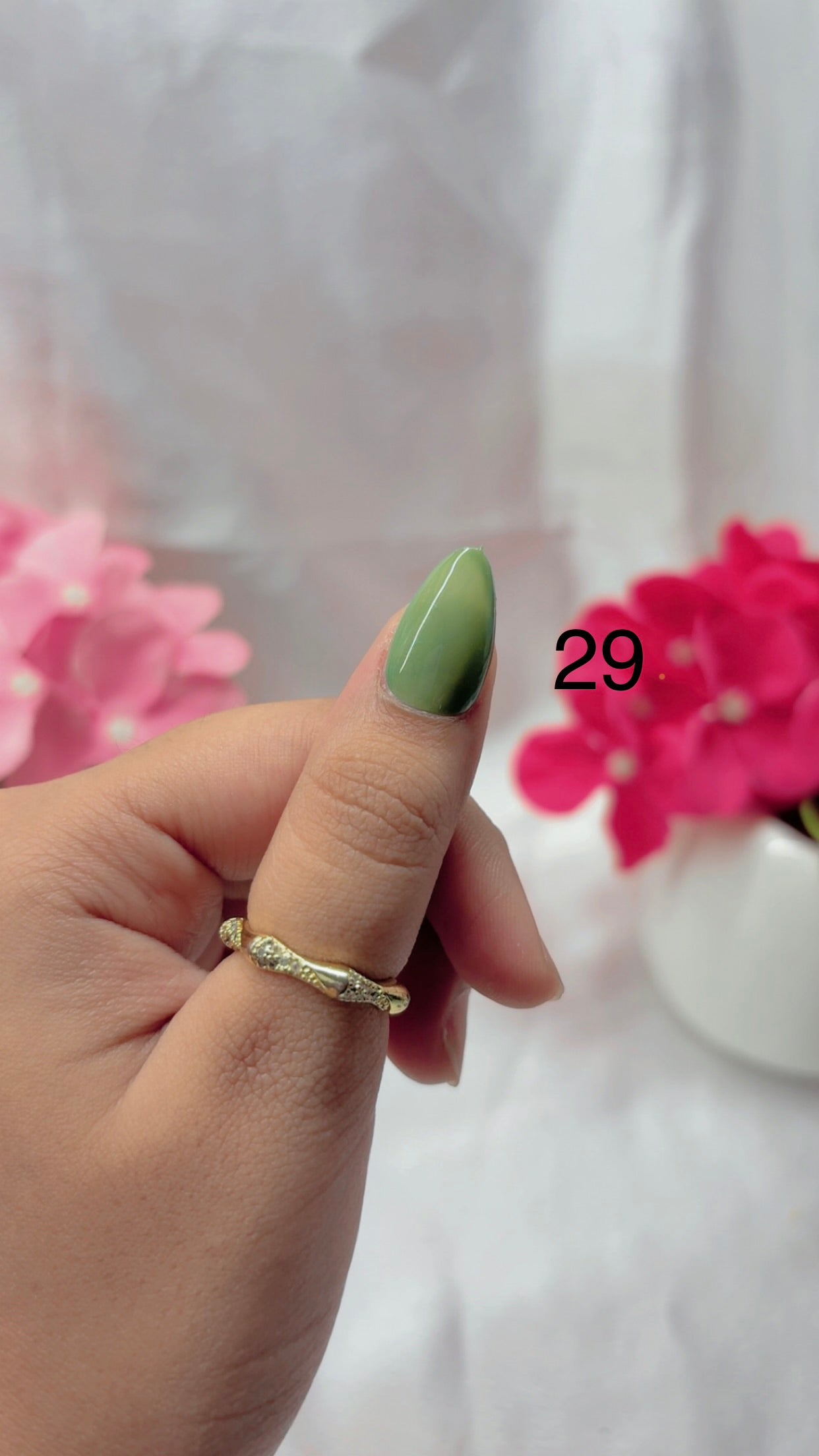 Solid Colour Nails