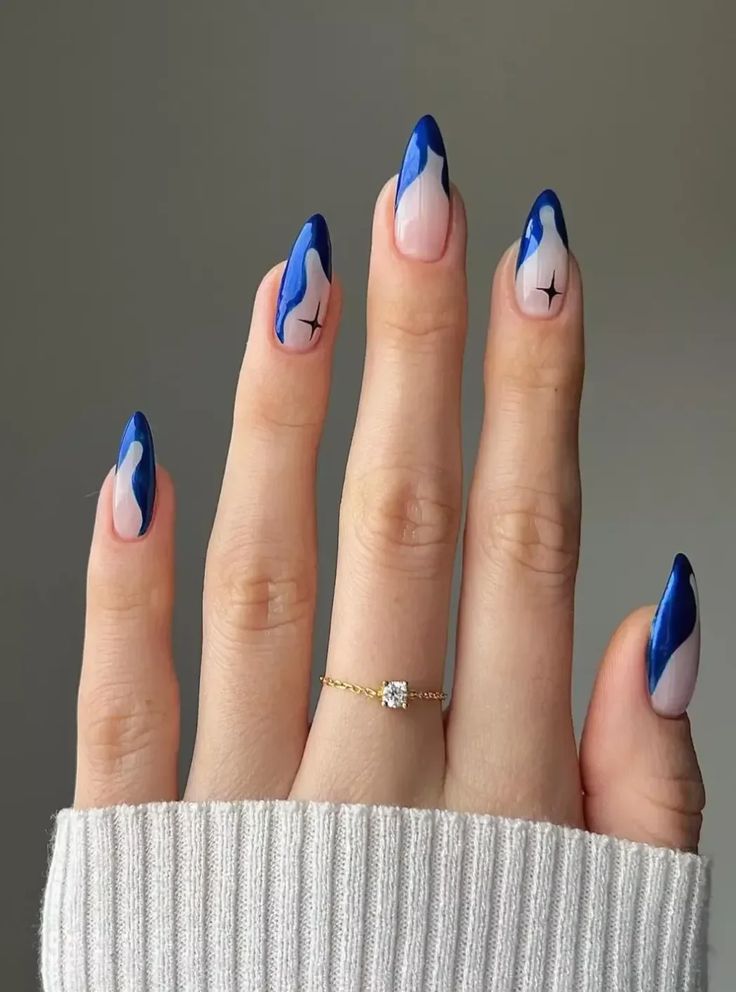 Blue Chromatic Abstract Nails