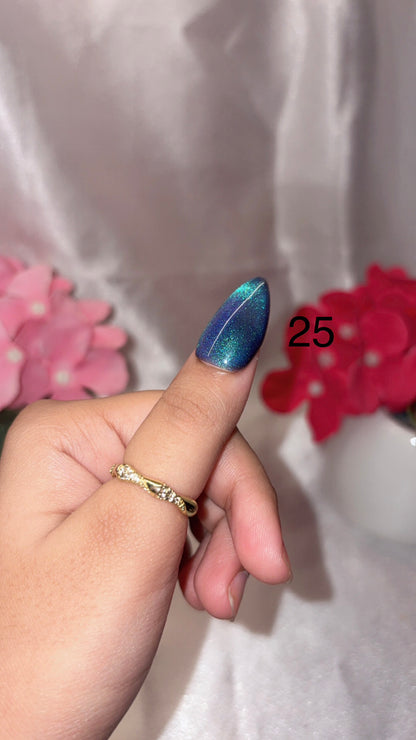 Solid Cateye Nails