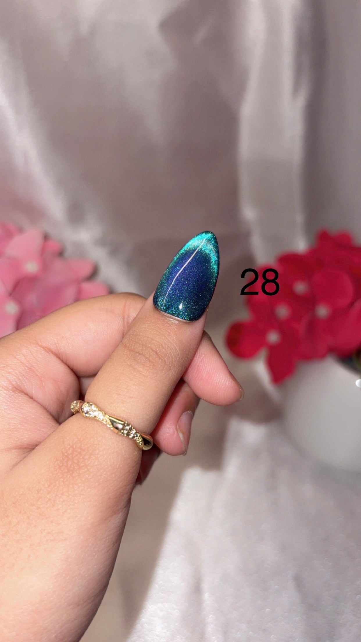 Solid Cateye Nails
