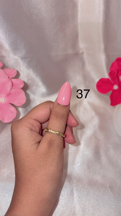 Solid Colour Nails