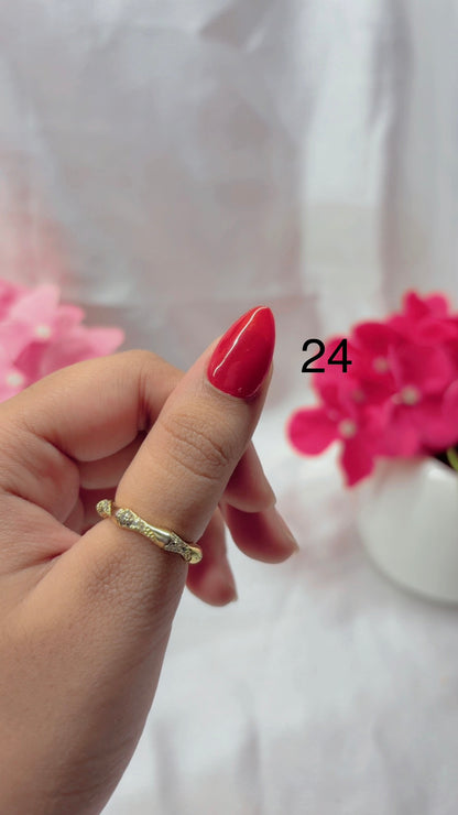 Solid Colour Nails