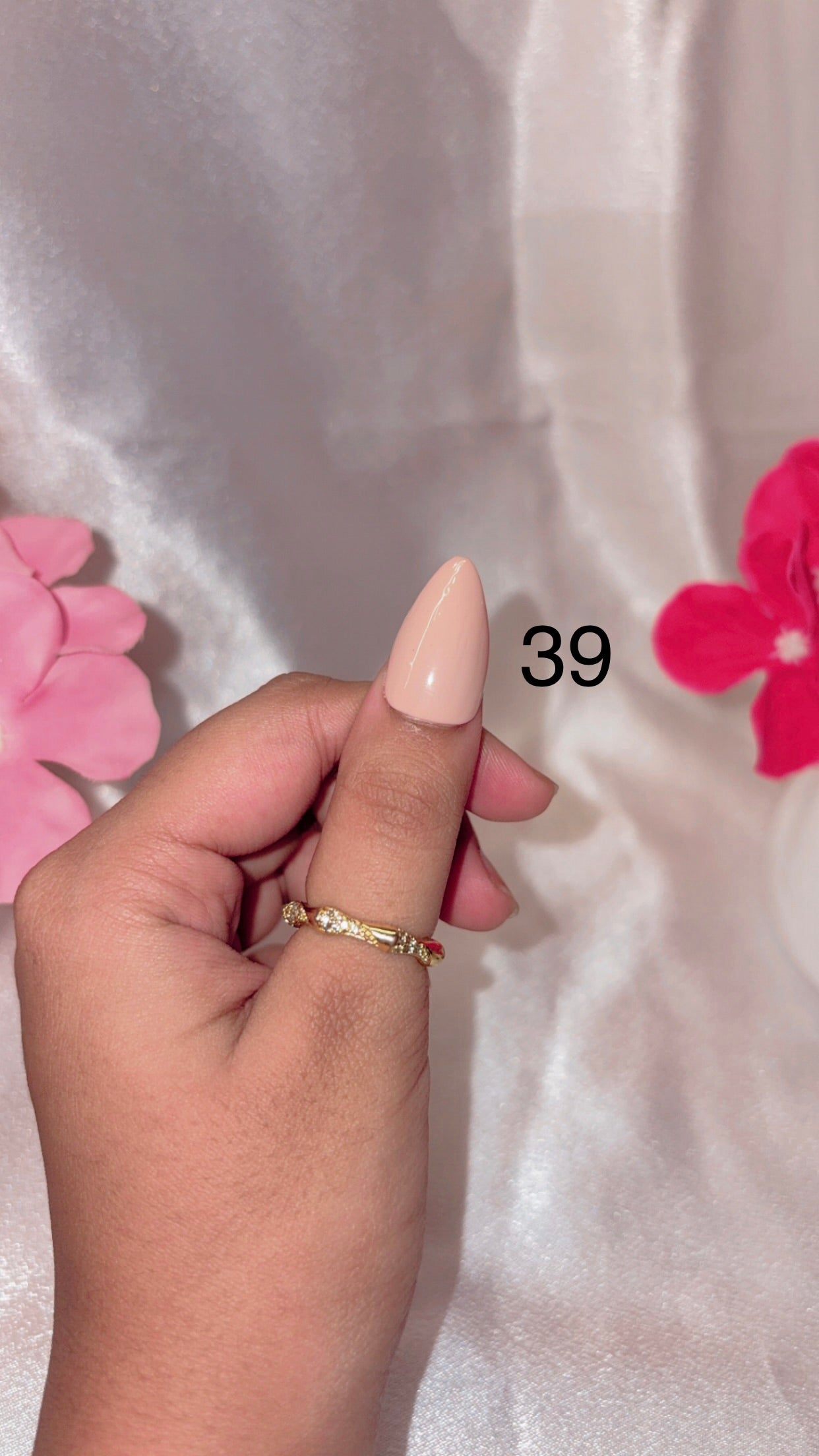 Solid Colour Nails