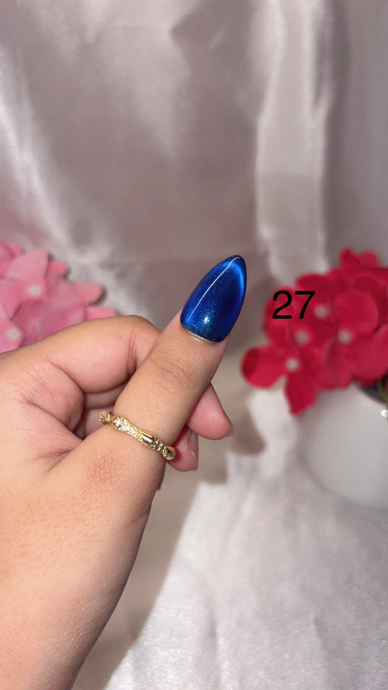 Solid Cateye Nails