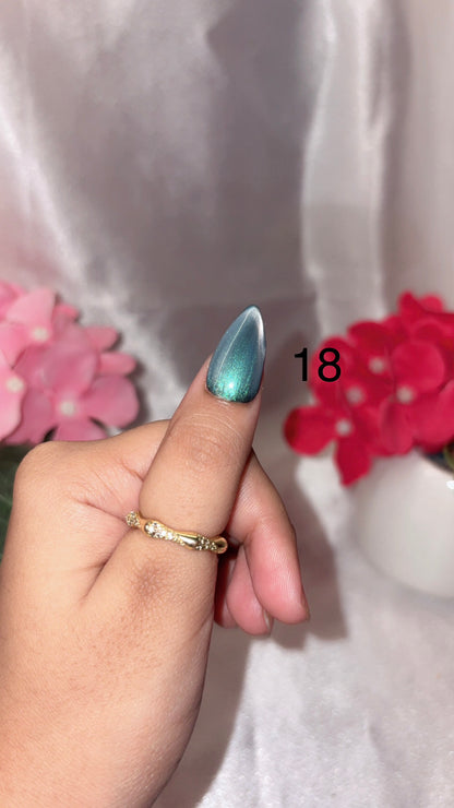 Solid Cateye Nails