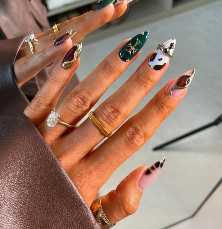 Trendy Queen Nails
