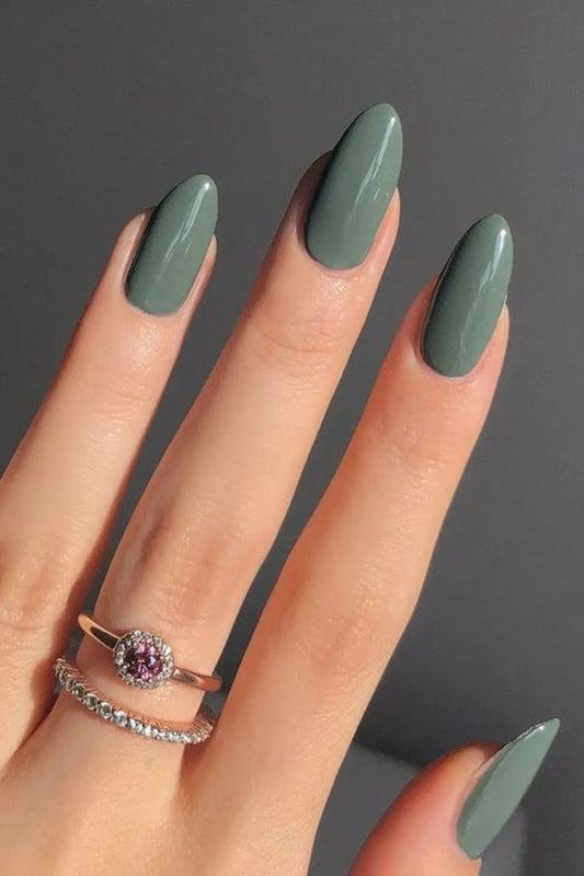 Gimmy Green Nails