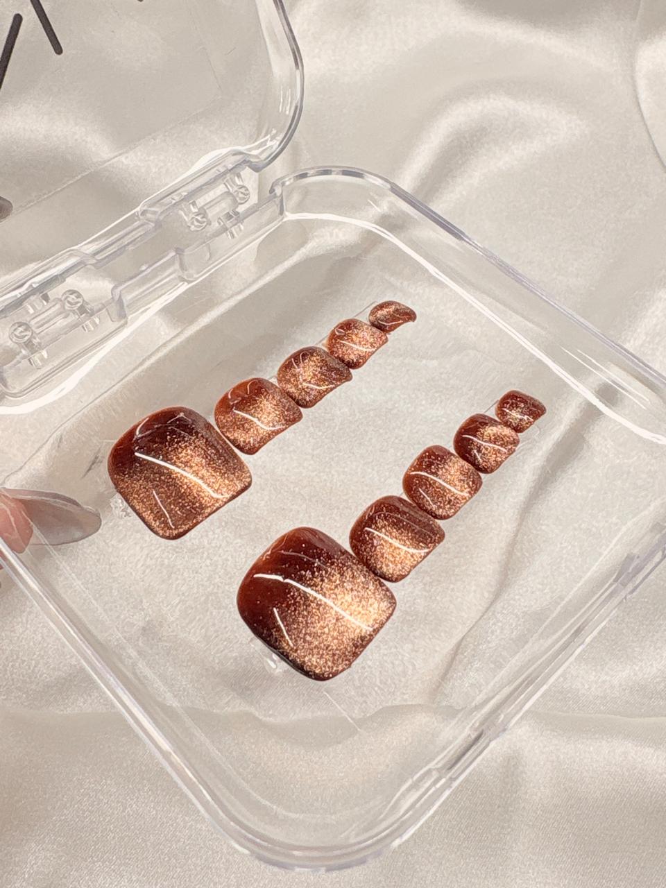 Brown Glitter Cateye Toe Nails Nior Nails