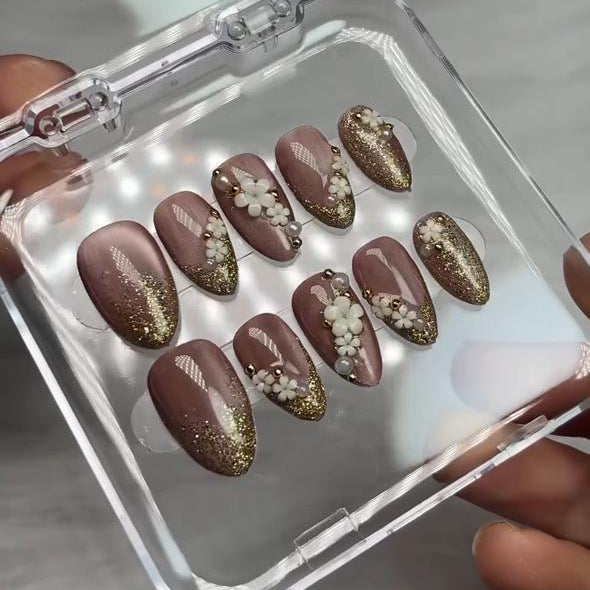 Flower Golden Glitter Cateye  Nails Nior Nails