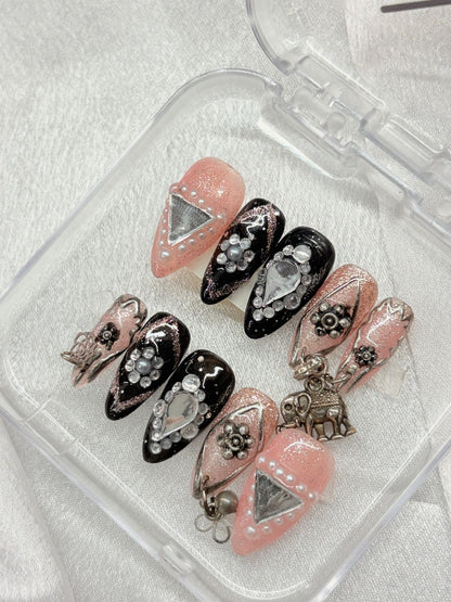 Navratri Special Nails