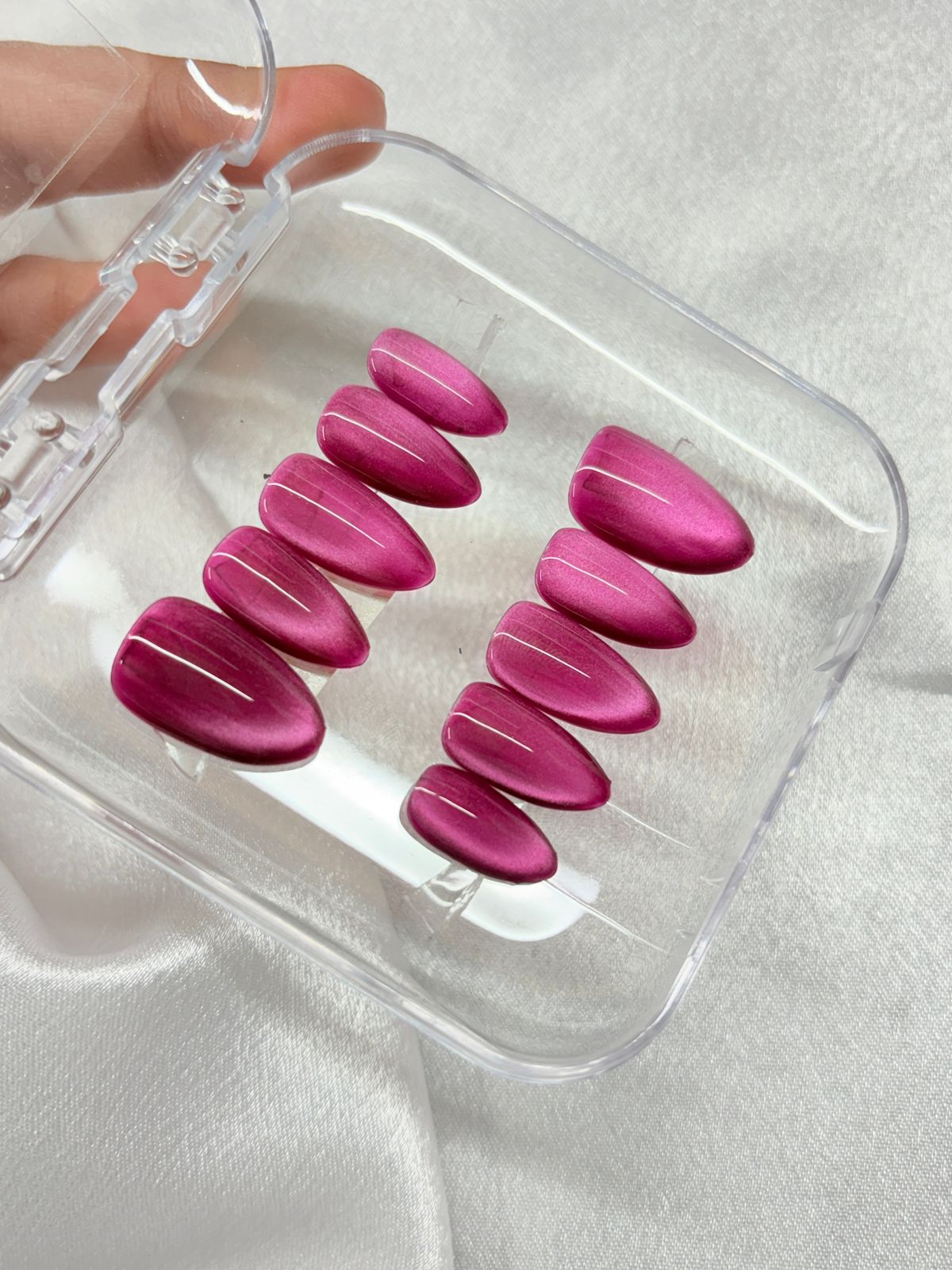Magenta  Cateye Nails