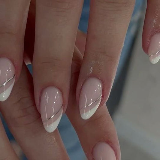 Side French+Chromatic Lines Nails