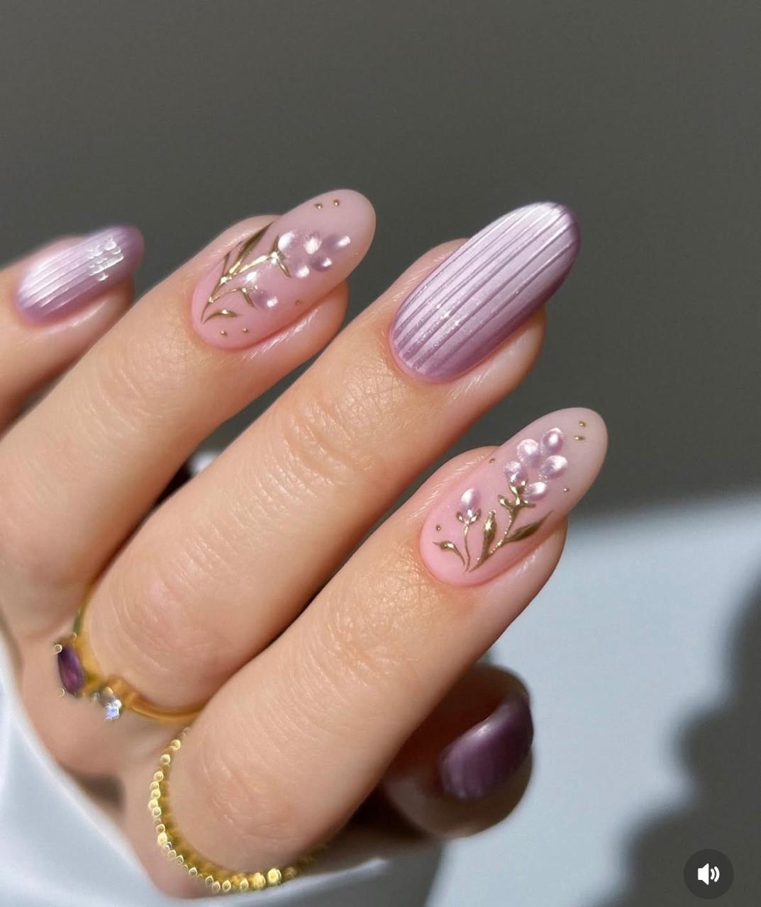 Glass Look Lavender Cateye Nails