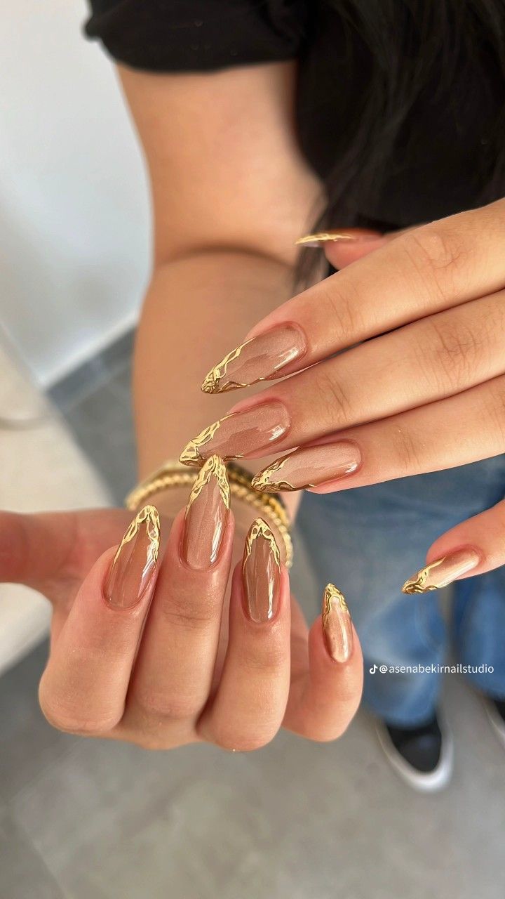 Nude Glitter Cateye Golden French  Nails