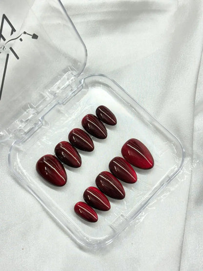 Red Cateye Nails Nior Nails